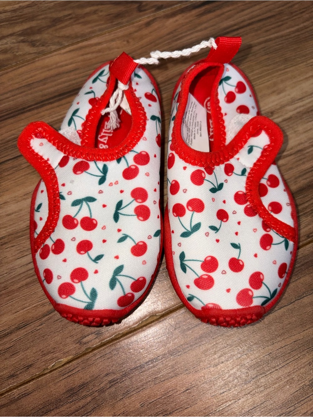 Lily & Dan White Red Cherry Print Water Shoes NWOT Toddler Girls 5/6